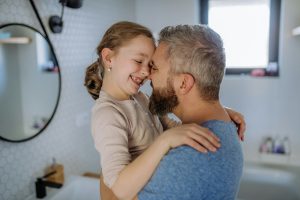 Créer des moments de complicité père-fille : conseils à suivre !