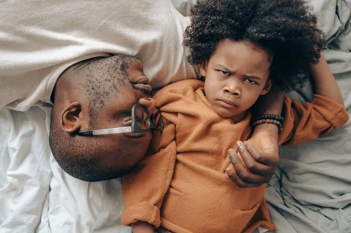 Gérer les moments de crise émotionnelle chez les enfants : nos astuces pour vous aider