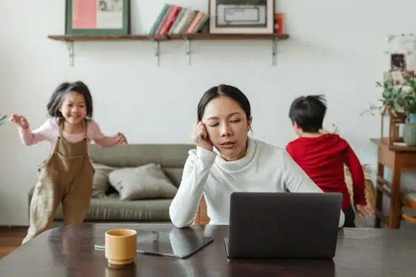 Gestion efficace du stress familial au quotidien : Guide complet