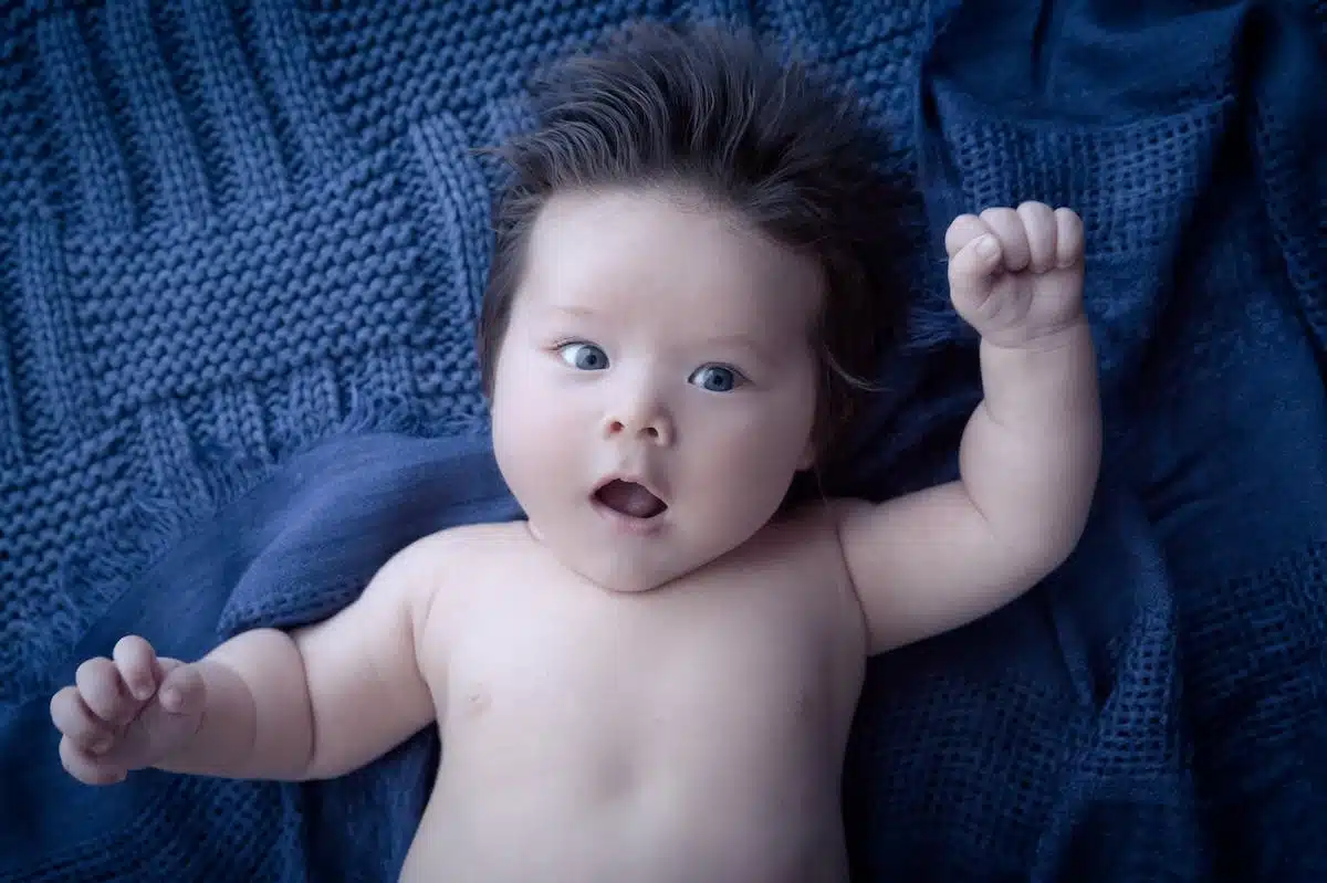 bébé  naturel