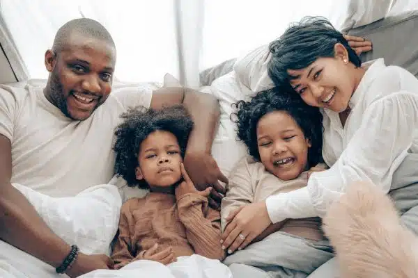 Prévention et résolution des conflits familiaux : Guide complet pour retrouver l’harmonie