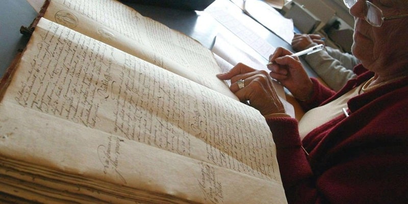 Signification et origines des prénoms et noms de famille les plus courants